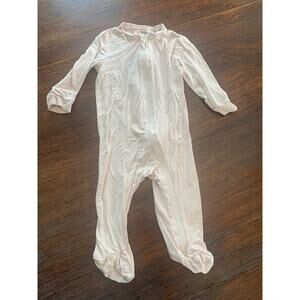 Milkberry bamboo pink bow footie sleeper